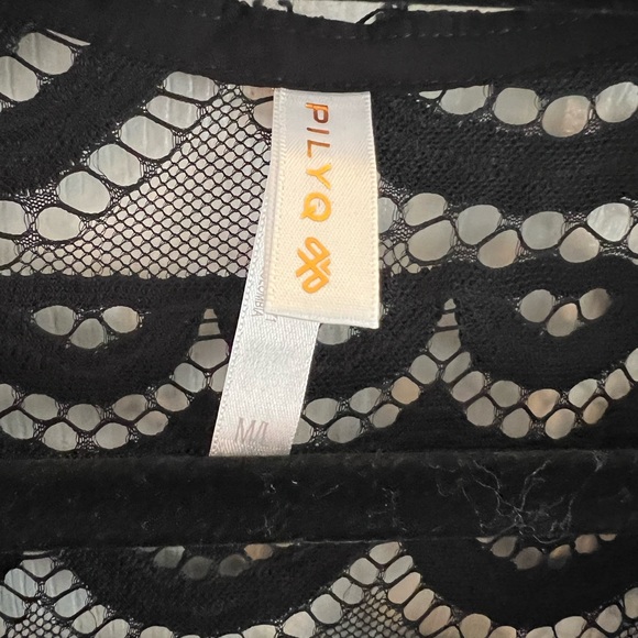 PilyQ coverup, black, long sleeve - Picture 5 of 9